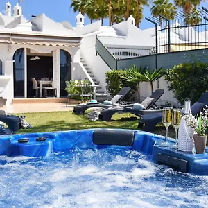 https://wonderful-terraced-house-in-playa-del-ingles.in-canary-islands.com